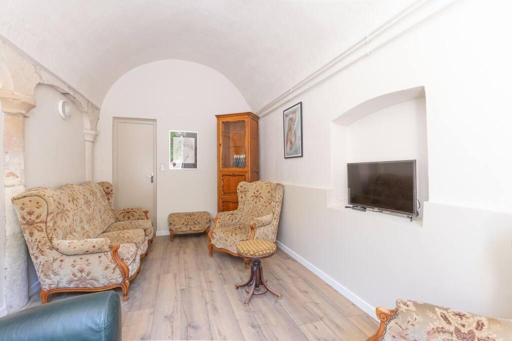 Lugny Cabana & Le Gite Du Chateau - Proche Macon Nord מראה חיצוני תמונה