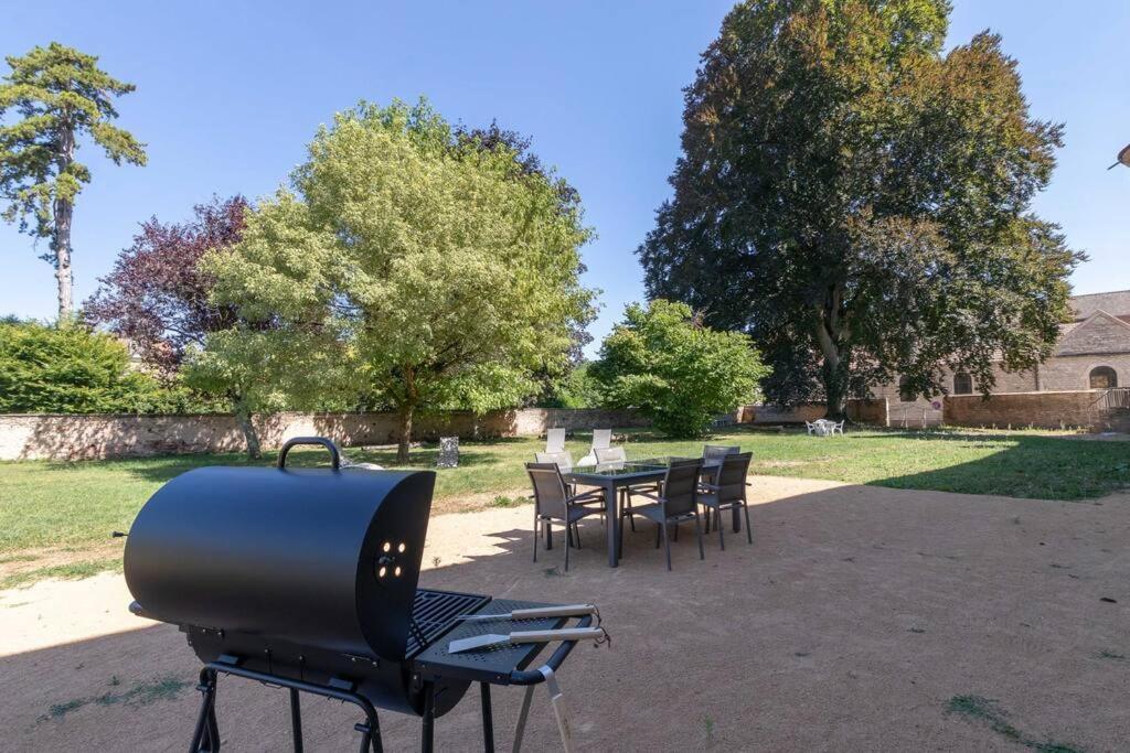 Lugny Cabana & Le Gite Du Chateau - Proche Macon Nord מראה חיצוני תמונה