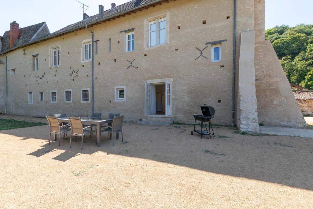 Lugny Cabana & Le Gite Du Chateau - Proche Macon Nord מראה חיצוני תמונה